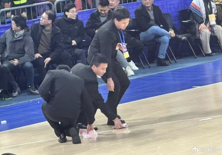 mk体育在线登录入口撒币事件处罚!CBA官方:核减四川经费10万 取消优秀赛区评奖资格